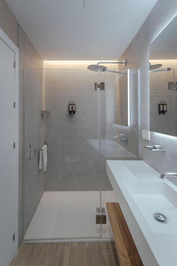 Galmen Suites เซบีญา ภายนอก รูปภาพ