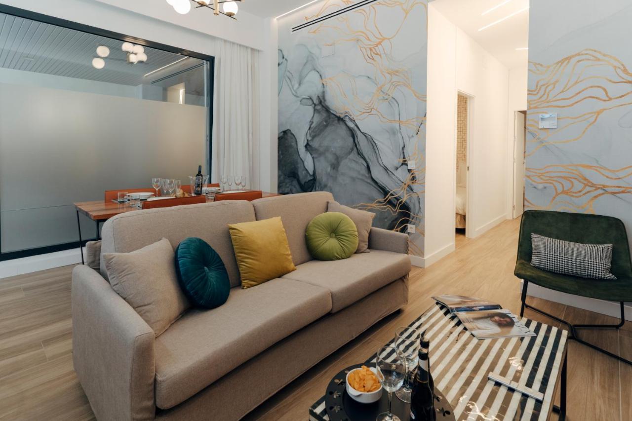 Galmen Suites เซบีญา ภายนอก รูปภาพ